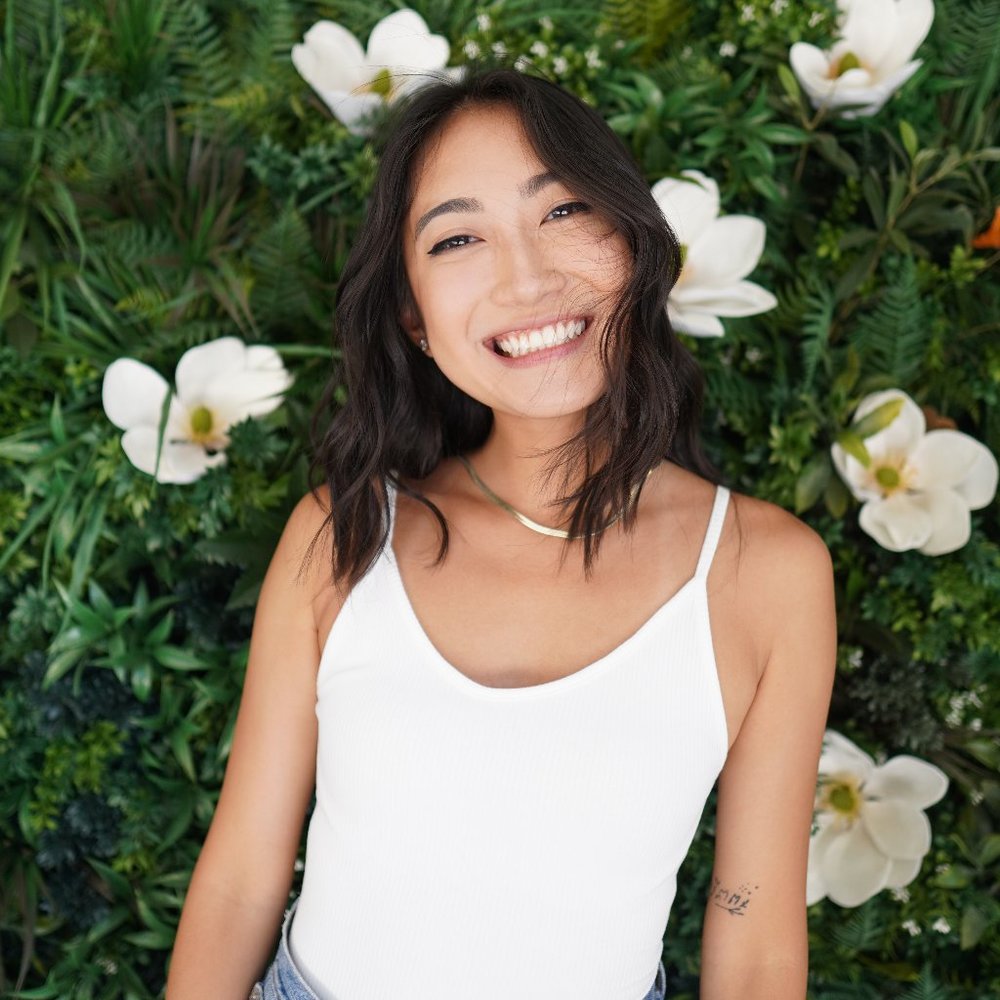 meet me! IG: @emhwinny